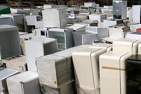 乌兰浩特工地板-塑料设备-拆活动房废品回收